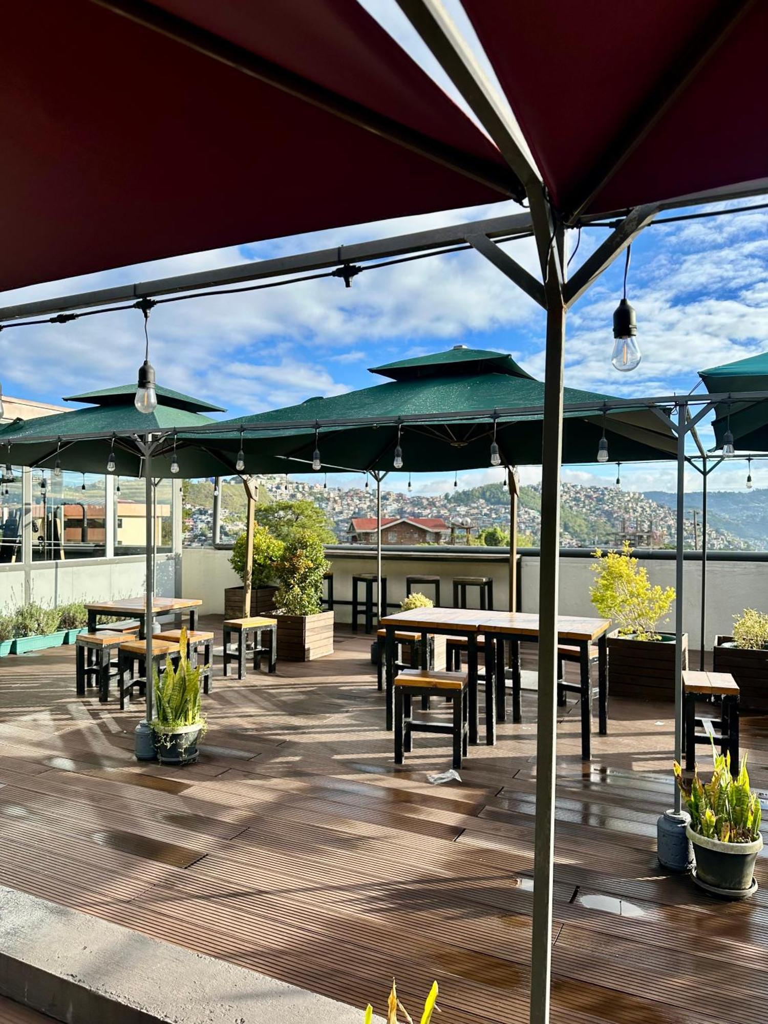Misty Hills Aparthotel Baguio City Exterior photo