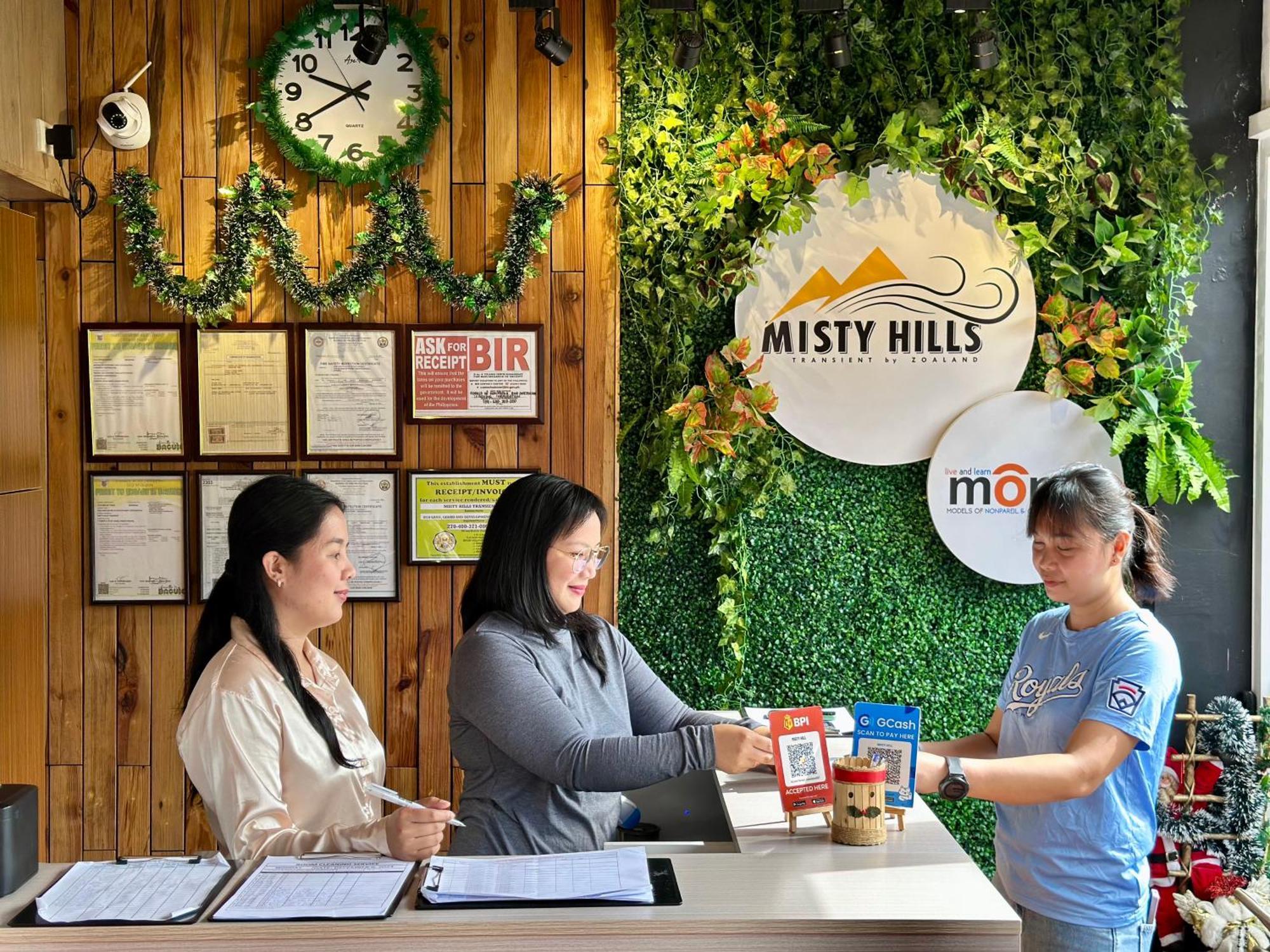 Misty Hills Aparthotel Baguio City Exterior photo